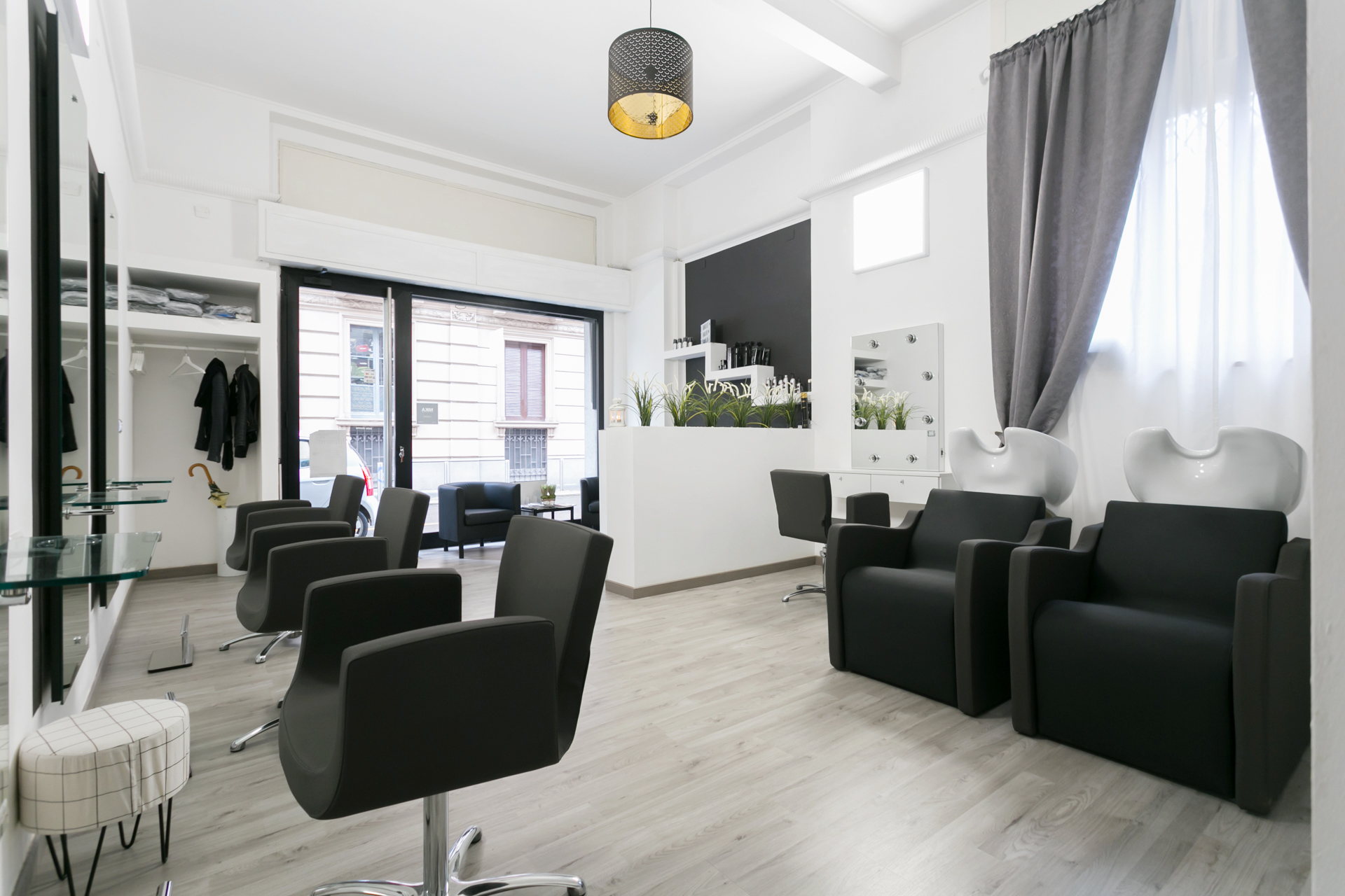 Angie_Hair_Salon_Moscova_ITLA_376845_0 (1)